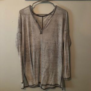 American Eagle lounge shirt